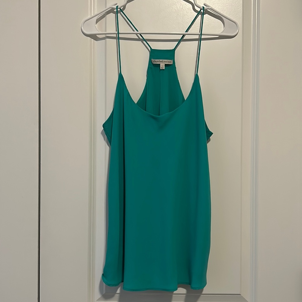 Daniel Rainn Tank